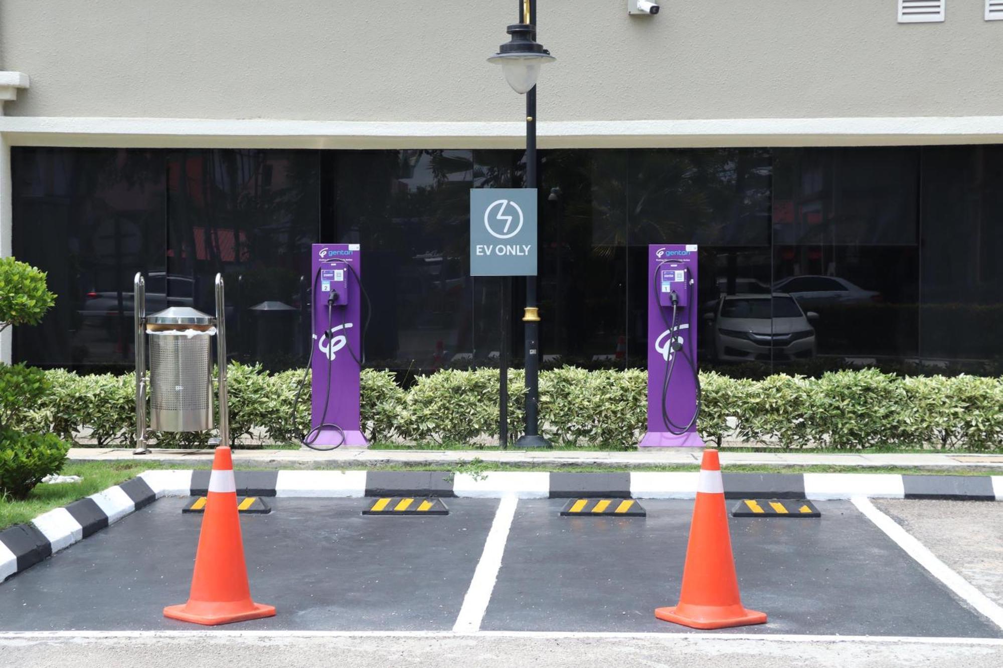 Perdana Kota Bharu Hotel Kültér fotó